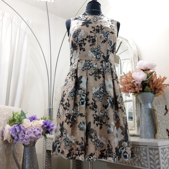 🔥FINAL PRICE🔥NWT AIDAN MATTOX NUDE COCKTAIL DRESS - Picture 6 of 14